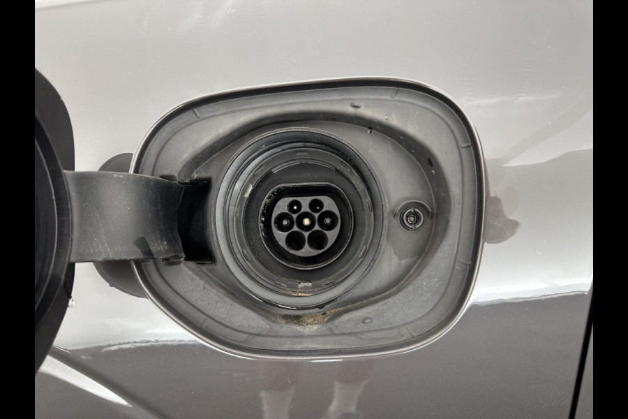 Volvo XC60 2.0 T6 Plug-in hybrid AWD Inscription Expression (INCL. BTW)  AUT. *LEATHER | PANO | PLUG-IN | LED*