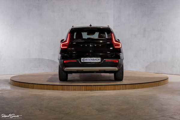 Volvo XC40 1.5 T4 Recharge Inscription | Adaptieve cruise | Apple carplay | Premium audio | Zwenkbare Trekhaak |