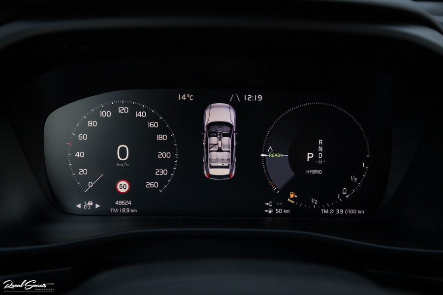 Volvo XC40 1.5 T4 Recharge Inscription | Adaptieve cruise | Apple carplay | Premium audio | Zwenkbare Trekhaak |