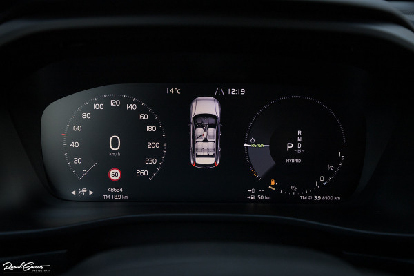 Volvo XC40 1.5 T4 Recharge Inscription | Adaptieve cruise | Apple carplay | Premium audio | Zwenkbare Trekhaak |