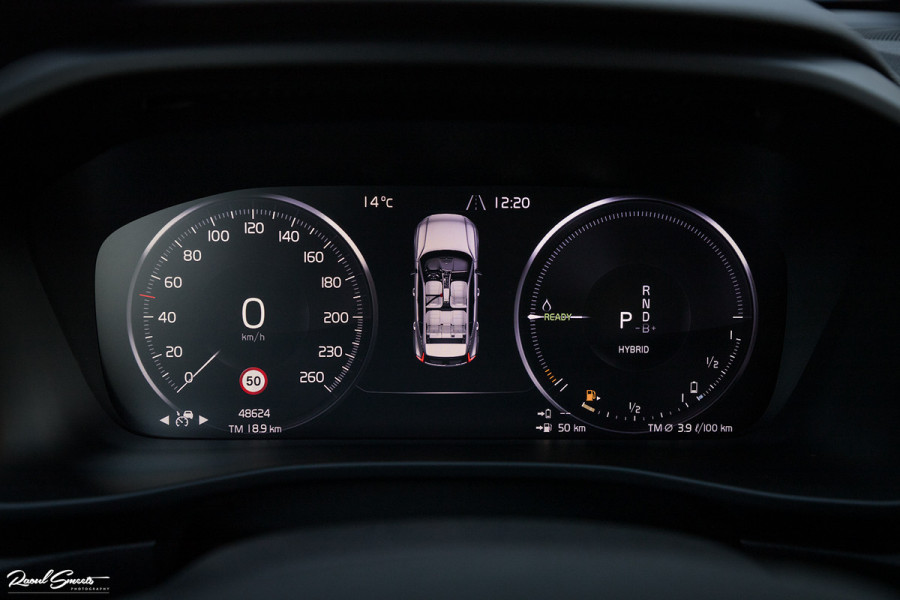 Volvo XC40 1.5 T4 Recharge Inscription | Adaptieve cruise | Apple carplay | Premium audio | Zwenkbare Trekhaak |