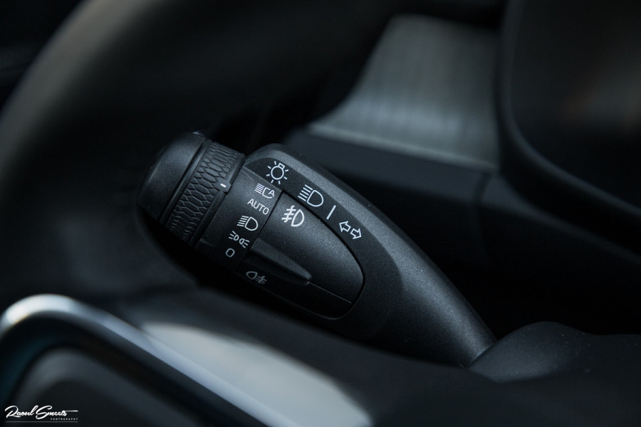 Volvo XC40 1.5 T4 Recharge Inscription | Adaptieve cruise | Apple carplay | Premium audio | Zwenkbare Trekhaak |