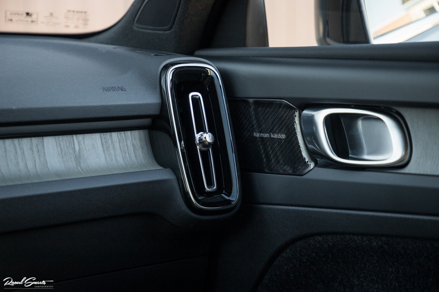 Volvo XC40 1.5 T4 Recharge Inscription | Adaptieve cruise | Apple carplay | Premium audio | Zwenkbare Trekhaak |