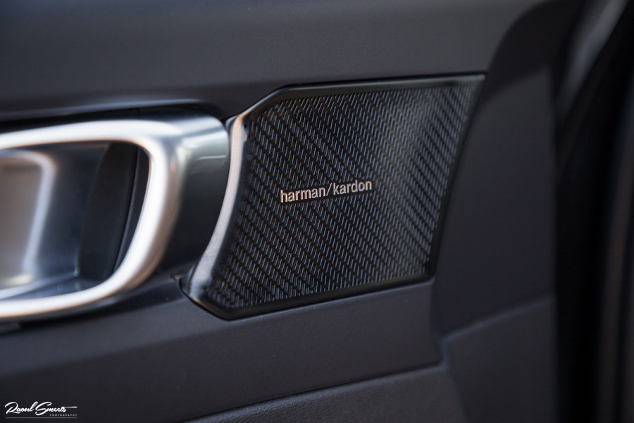 Volvo XC40 1.5 T4 Recharge Inscription | Adaptieve cruise | Apple carplay | Premium audio | Zwenkbare Trekhaak |