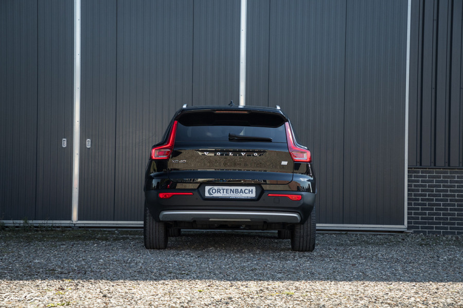 Volvo XC40 1.5 T4 Recharge Inscription | Adaptieve cruise | Apple carplay | Premium audio | Zwenkbare Trekhaak |
