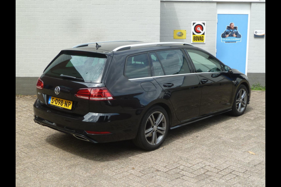 Volkswagen GOLF Variant 1.5 TSI Highline Business R|Camera|Adaptive-Cruise|Stoelverwarming|Apple-Carplay / Android-Auto