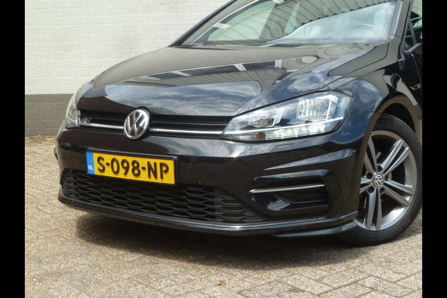 Volkswagen GOLF Variant 1.5 TSI Highline Business R|Camera|Adaptive-Cruise|Stoelverwarming|Apple-Carplay / Android-Auto