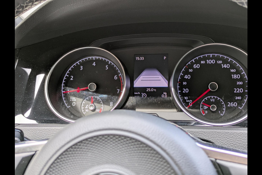 Volkswagen GOLF Variant 1.5 TSI Highline Business R|Camera|Adaptive-Cruise|Stoelverwarming|Apple-Carplay / Android-Auto