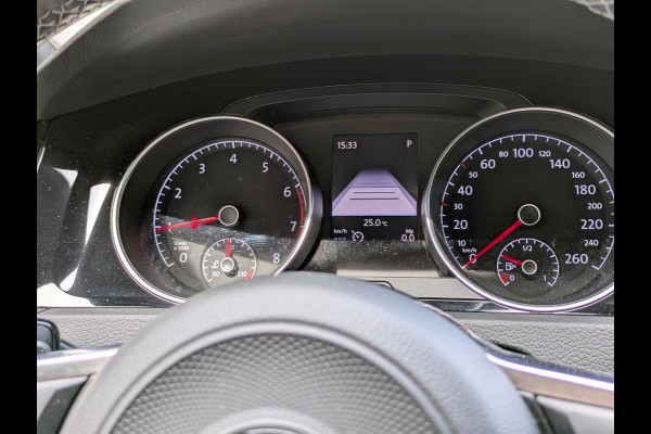 Volkswagen GOLF Variant 1.5 TSI Highline Business R|Camera|Adaptive-Cruise|Stoelverwarming|Apple-Carplay / Android-Auto