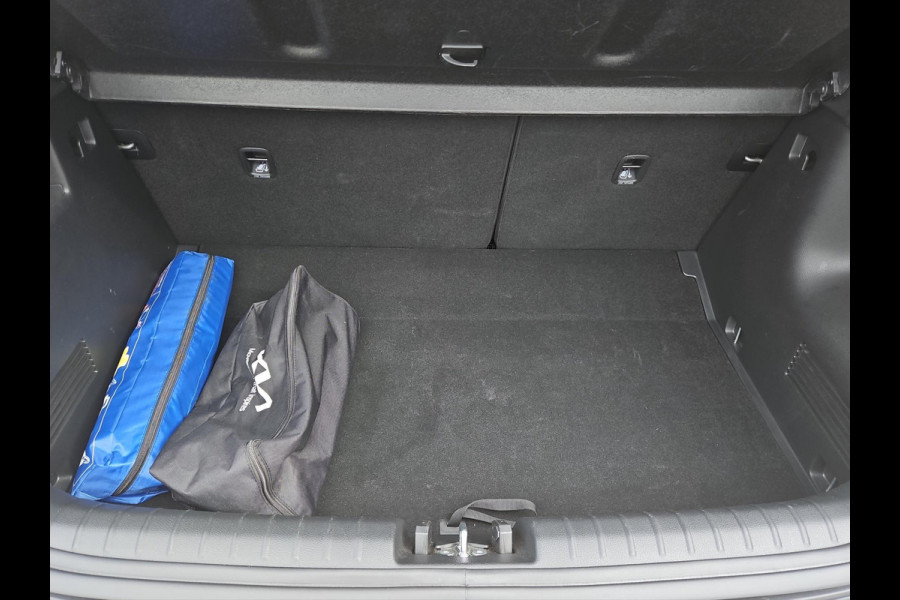 Kia Stonic 1.0 T-GDi MHEV DynamicPlusLine | LMV | Cruise | Navi | LED | Stoel- en Stuurverwarming | Privacy Glass