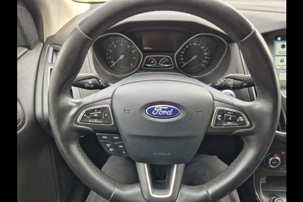 Ford FOCUS Wagon 92KW Titanium ST-Line navigatie,parkeersensoren,stoelverwarming