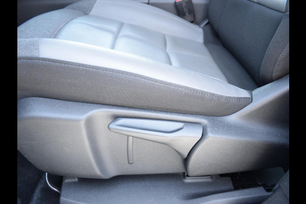 Citroën C5 Aircross 1.2 PureTech Shine AUTOMAAT | ACHTERUITRIJCAMERA MET SENSOREN | NAVIGATIE & CARPLAY | ELEKTRISCHE ACHTERKLEP