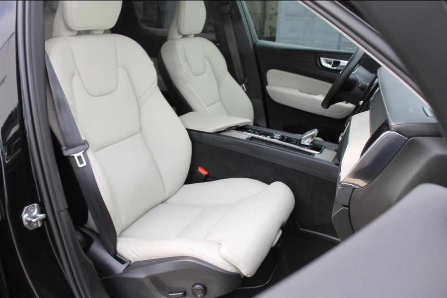 Volvo XC60 T8 390PK Automaat Twin Engine AWD Inscription Apple CarPlay / Cruise Control / Android auto / Panoramadak / Achteruitrij camera / Elektrisch bedienbare bestuurdersstoel met geheugen / Parkeersensoren voor en achter /