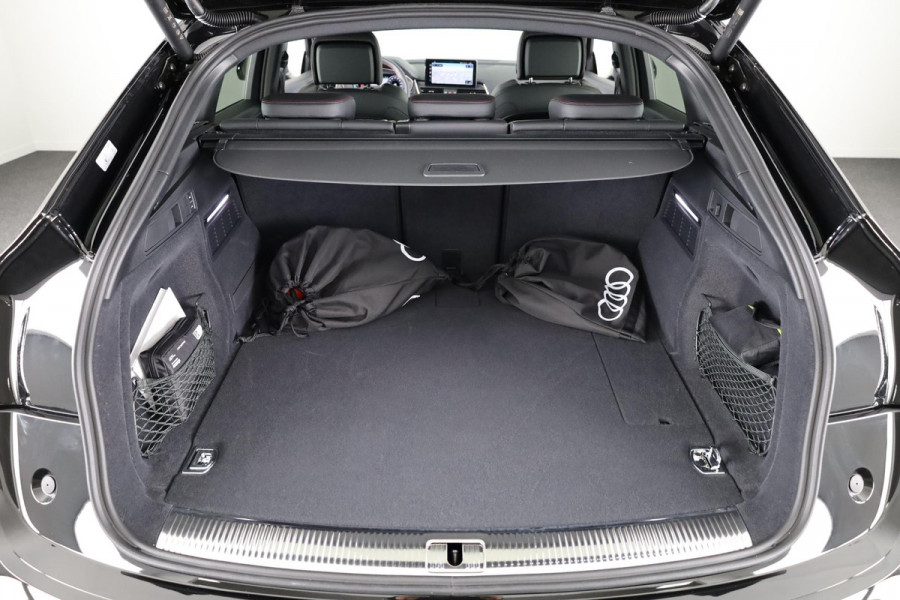 Audi Q5 Sportback S edition Competition 50 TFSI e 299pk | Luchtvering | Panoramadak | B&O | ACC | 360 camera | Assistentiepakket | Matrix LED