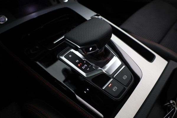 Audi Q5 Sportback S edition Competition 50 TFSI e 299pk | Luchtvering | Panoramadak | B&O | ACC | 360 camera | Assistentiepakket | Matrix LED