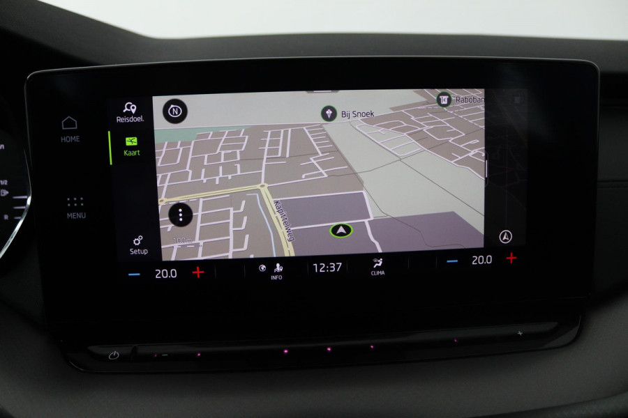 Škoda Octavia Combi 1.0 TSI Business Edition (PARKEERSENSOREN, CRUISE CONTROL, NAVIGATIE, CARPLAY, NL-AUTO, GOED ONDERHOUDEN)