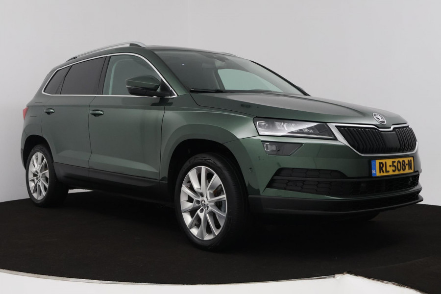 Škoda Karoq 1.5 TSI ACT Style Business (PANORAMADAK, STOELVERWARMING, CAMERA, ELEKTR STOELEN, SFEERVERLICHTING, NL-AUTO)