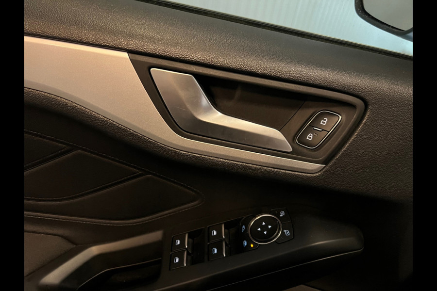 Ford FOCUS Wagon 1.0 EcoBoost Trend Edition Business|Navi|PDC|LED|Carplay|Trekhaak|Stoel Verw