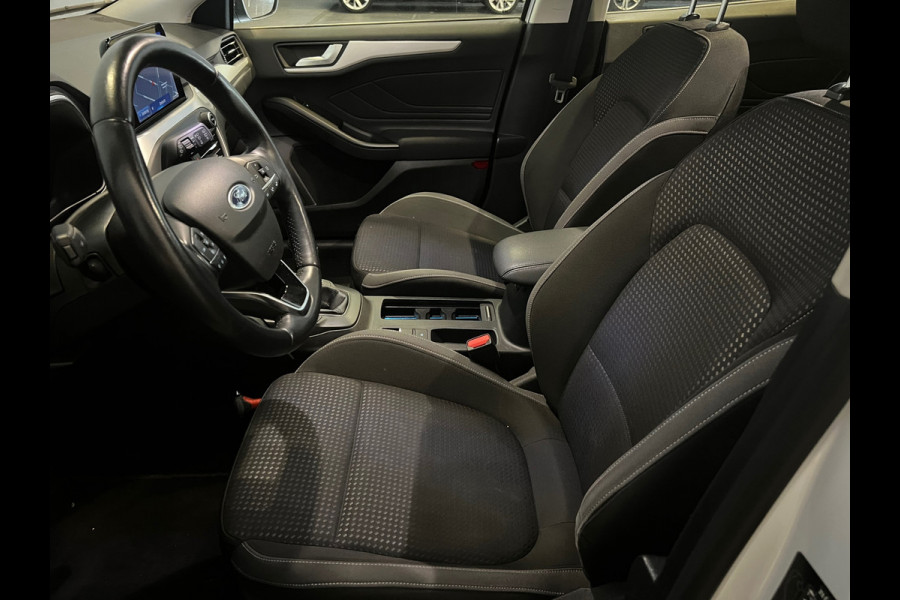 Ford FOCUS Wagon 1.0 EcoBoost Trend Edition Business|Navi|PDC|LED|Carplay|Trekhaak|Stoel Verw