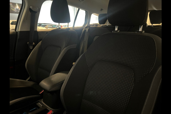 Ford FOCUS Wagon 1.0 EcoBoost Trend Edition Business|Navi|PDC|LED|Carplay|Trekhaak|Stoel Verw