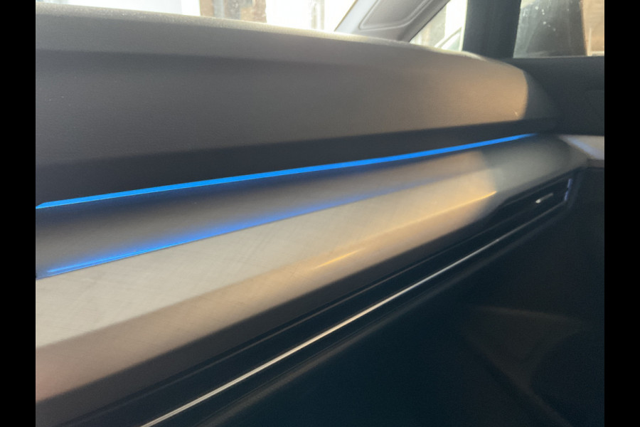 Volkswagen Golf 1.5 TSI Life Adap.Cruise Sfeerverl Carplay Led NL-Auto Dealer-Onderhouden!