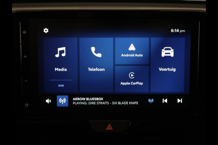 Toyota Yaris 1.5 Hybrid Dynamic Luxury Bi-Tone | Stuur- & Stoelverwarming | Camera | Lichtmetalen velgen |