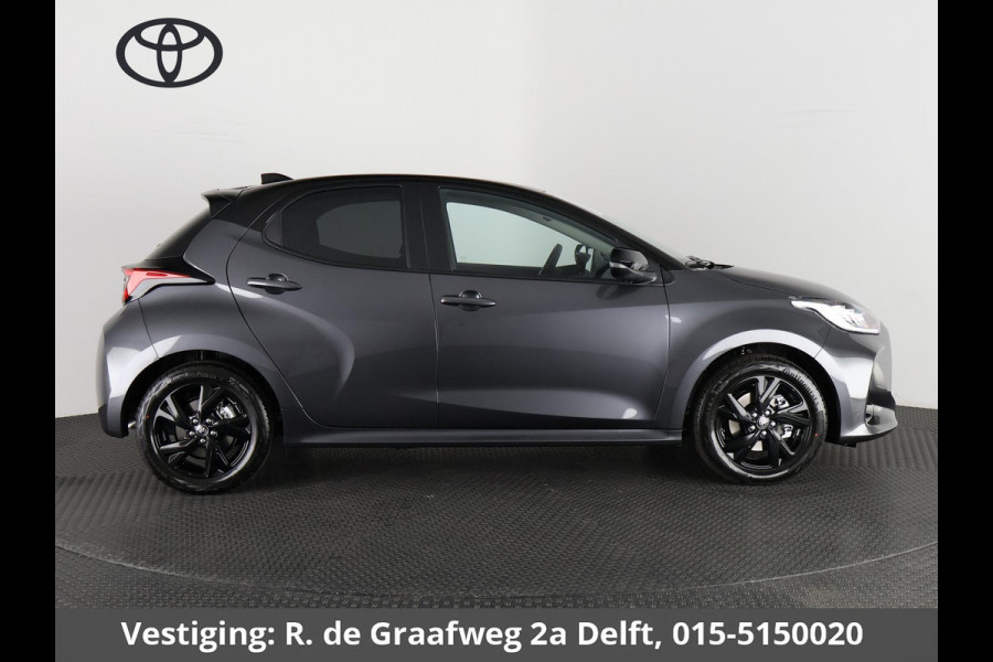 Toyota Yaris 1.5 Hybrid Dynamic Luxury Bi-Tone | Stuur- & Stoelverwarming | Camera | Lichtmetalen velgen |
