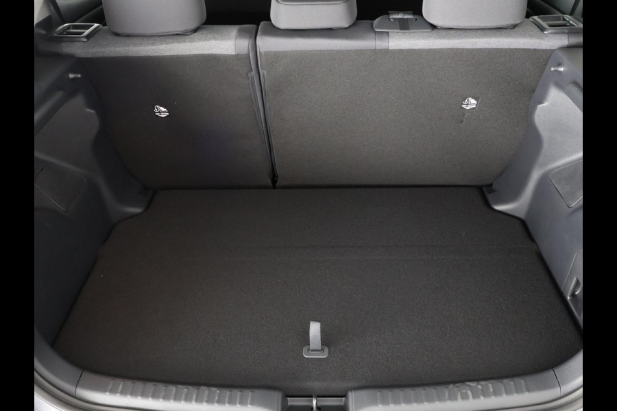 Toyota Yaris 1.5 Hybrid Dynamic Luxury Bi-Tone | Stuur- & Stoelverwarming | Camera | Lichtmetalen velgen |