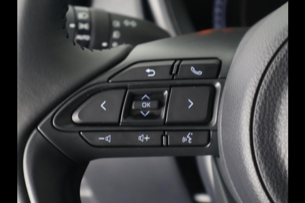 Toyota Aygo X 1.0 VVT-i S-CVT Pulse Automaat | Stoelverwarming | Adaptief Cruise Control | Camera |