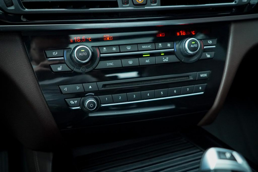 BMW X5 xDrive40e iPerformance / Pano / Harman Kardon / Meeneemprijs
