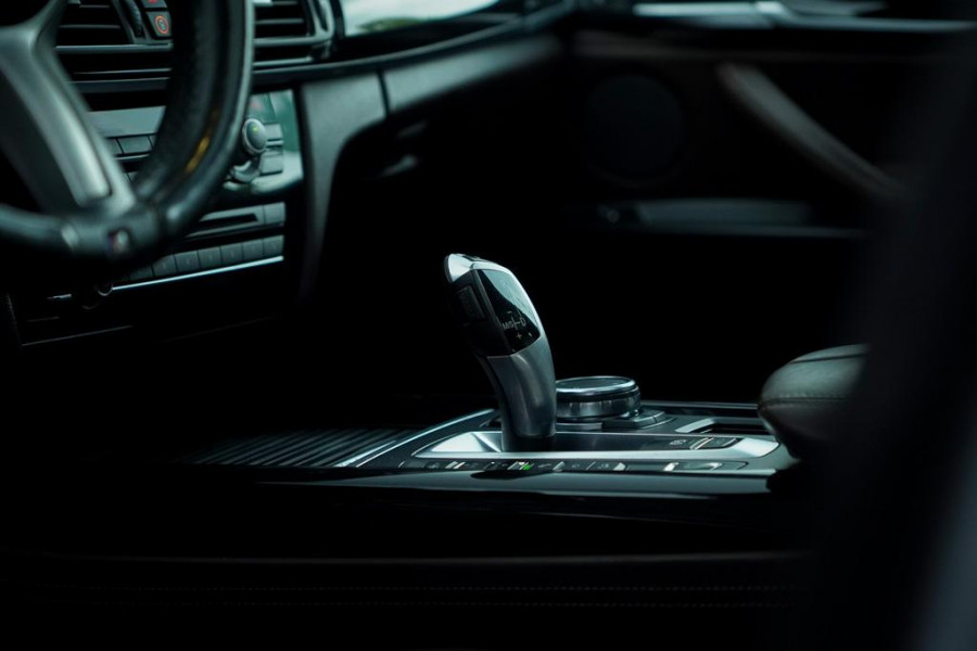 BMW X5 xDrive40e iPerformance / Pano / Harman Kardon / Meeneemprijs