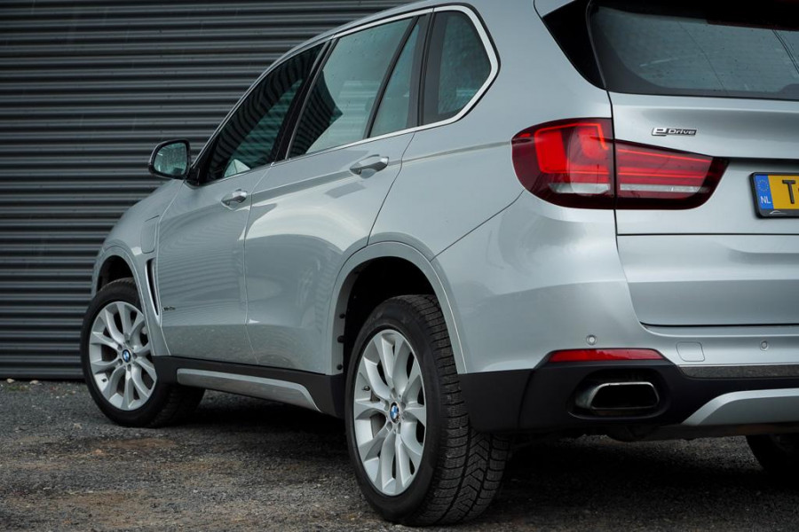 BMW X5 xDrive40e iPerformance / Pano / Harman Kardon / Meeneemprijs