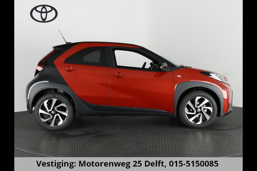 Toyota Aygo X 1.0 VVT-i S-CVT PULS-PACK AUTOMAAT ** DIRECT LEVERBAAR***VOORRAADDEAL**