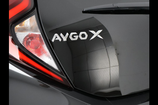 Toyota Aygo X 1.0 VVT-i S-CVT PULS-PACK AUTOMAAT ** DIRECT LEVERBAAR***VOORRAADDEAL**