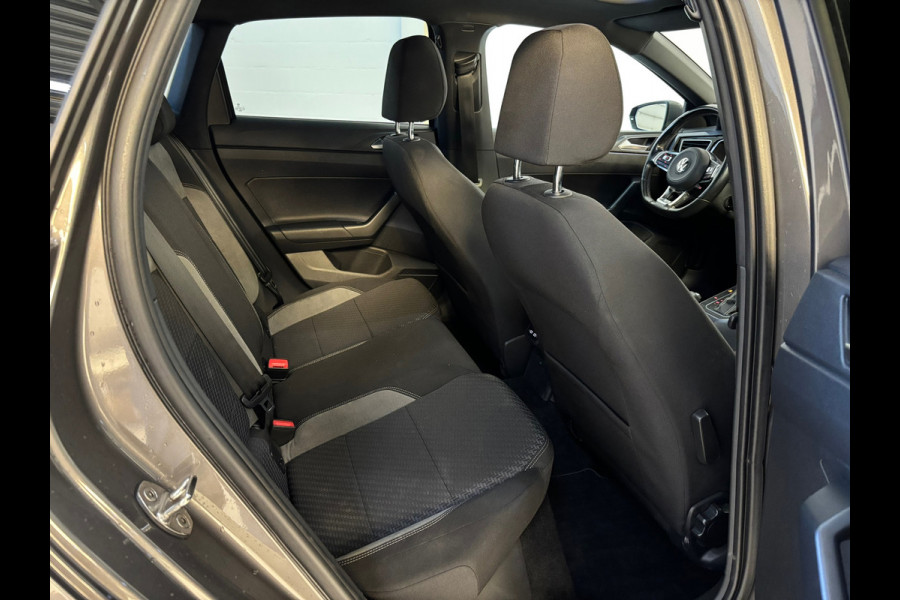 Volkswagen Polo 1.5 TSI Highline Business R