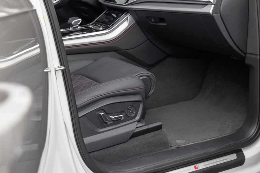 Audi SQ7 4.0 TFSI 507pk Quattro 7p Pano S-stoelen HuD Standkachel 4-wielsturing B&O