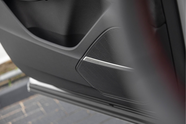 Audi SQ7 4.0 TFSI 507pk Quattro 7p Pano S-stoelen HuD Standkachel 4-wielsturing B&O