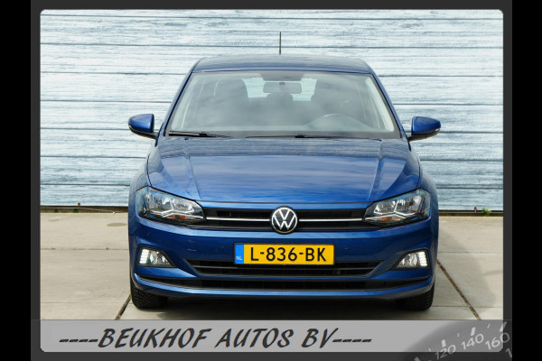 Volkswagen Polo 1.0 TSI Automaat Parkeersensor Navi Carplay
