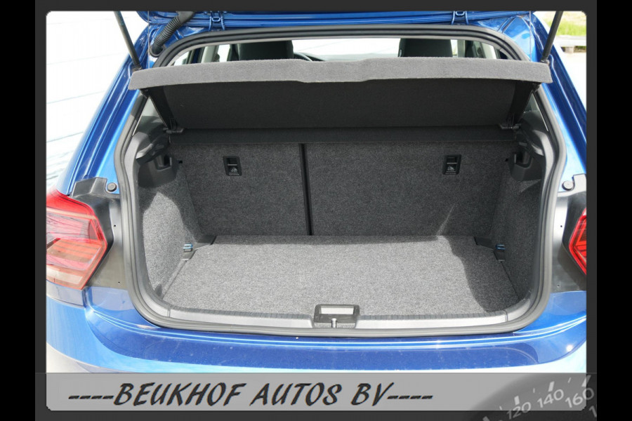 Volkswagen Polo 1.0 TSI Automaat Parkeersensor Navi Carplay
