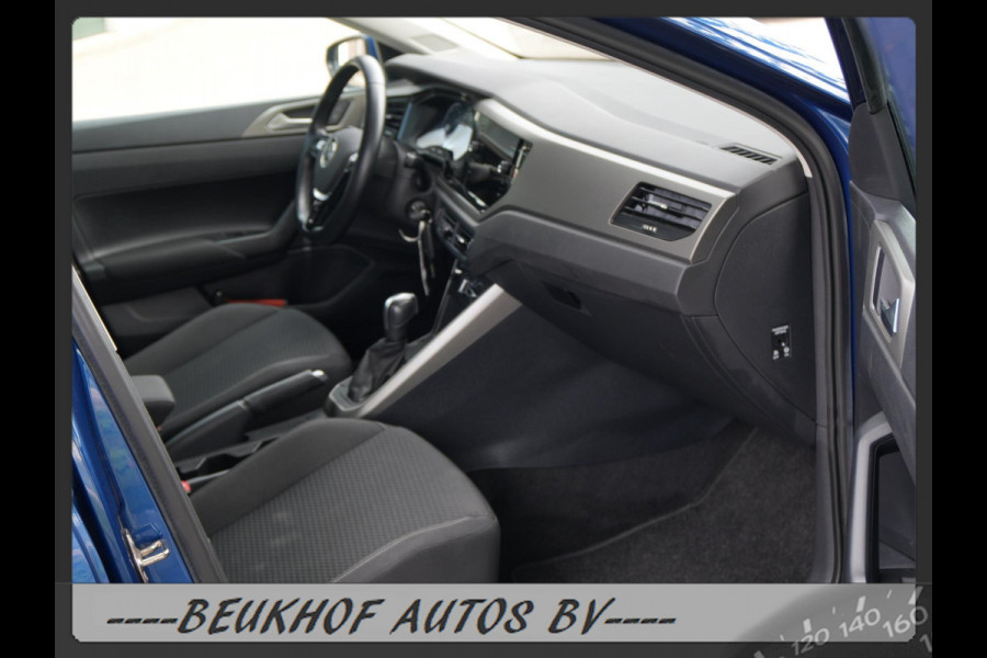 Volkswagen Polo 1.0 TSI Automaat Parkeersensor Navi Carplay