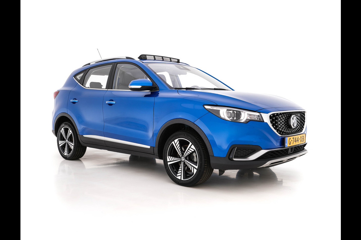 MG Mg Zs EV Luxury 45 kWh (INCL-BTW) *PANO | FULL-LEATHER | CCS-FASTLOADER | KEYLESS | NAVI-FULLMAP | ADAPTIVE-CRUISE | CAMERA | HEATED-SPORT-SEATS | CARPLAY | BLINDSPOT | DAB | LANE-ASSIST | 17"ALU* MG Mg Zs EV Luxury 45 kWh (INCL-BTW) *PANO | FULL-LEATHER | CCS-FASTLOADER | KEYLESS | NAVI-FULLMAP | ADAPTIVE-CRUISE | CAMERA | HEATED-SPORT-SEATS | CARPLAY | BLINDSPOT | DAB | LANE-ASSIST | 17"ALU*