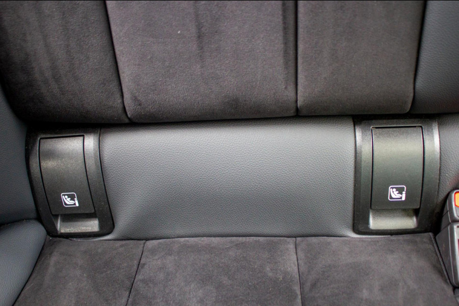 BMW 3 Serie 318i Executive Edition|Prijs incl. 12 mnd garantie| M-Pakket Schuif/Kanteldak Camera BMW Led Lmv 19"