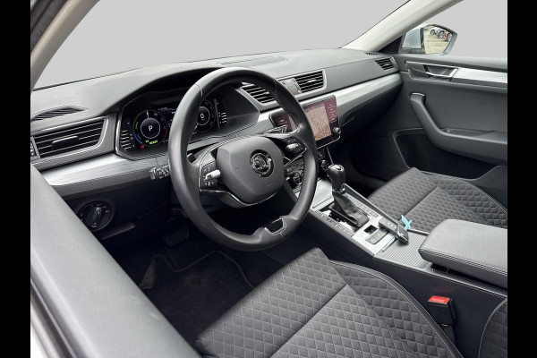 Škoda Superb Combi 1.4 TSI iV Business Edition Plus  | PHEV | virtual cockpit | trekhaak wegklapbaar