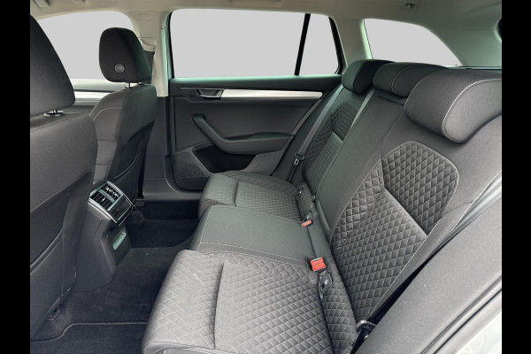 Škoda Superb Combi 1.4 TSI iV Business Edition Plus  | PHEV | virtual cockpit | trekhaak wegklapbaar