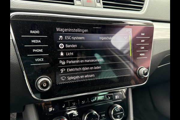 Škoda Superb Combi 1.4 TSI iV Business Edition Plus  | PHEV | virtual cockpit | trekhaak wegklapbaar