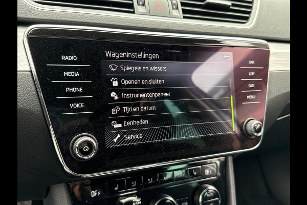 Škoda Superb Combi 1.4 TSI iV Business Edition Plus  | PHEV | virtual cockpit | trekhaak wegklapbaar