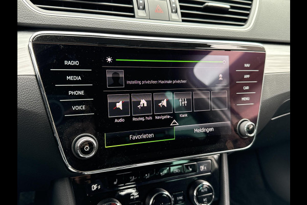 Škoda Superb Combi 1.4 TSI iV Business Edition Plus  | PHEV | virtual cockpit | trekhaak wegklapbaar