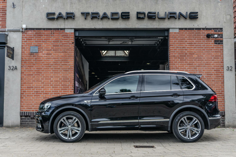 Volkswagen Tiguan 2.0 TSI 4 Motion R-Line Pano / Trekhaak / Camera