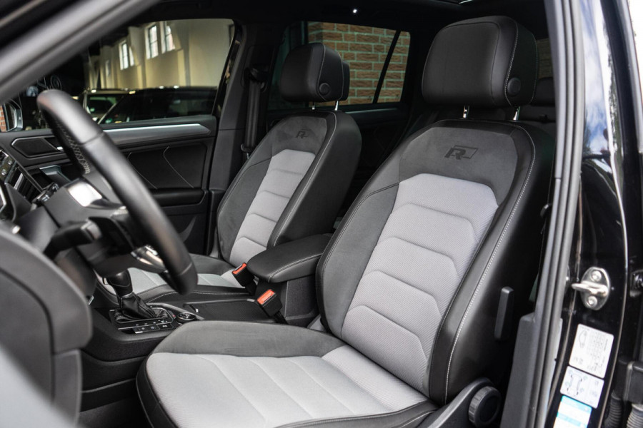 Volkswagen Tiguan 2.0 TSI 4 Motion R-Line Pano / Trekhaak / Camera