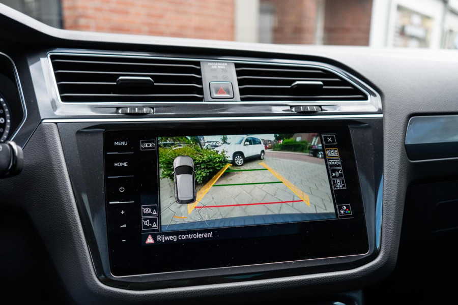 Volkswagen Tiguan 2.0 TSI 4 Motion R-Line Pano / Trekhaak / Camera